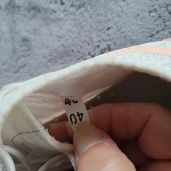 Hike Footwear Slip On Shoes Size W9/M7 - Picture 5 of 6